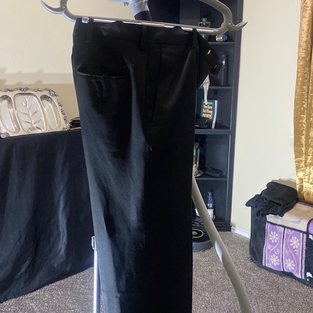 Kenneth Cole reaction size 36/32